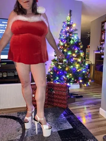 bbw wife sexy holiday         