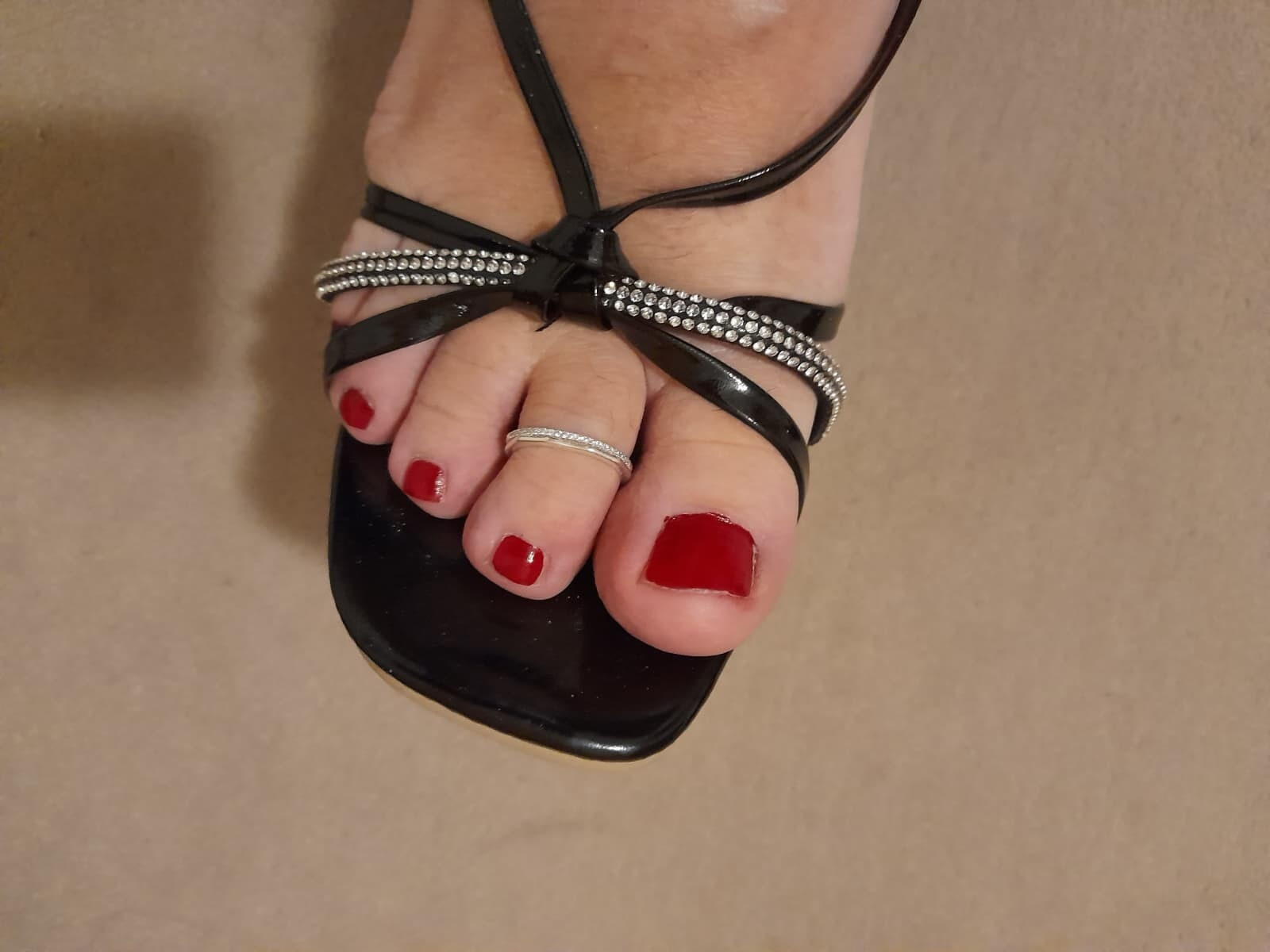 Rafaelas Nylonbeine und Pumps #2