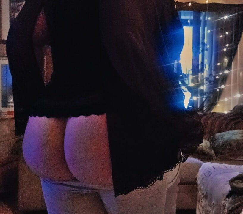 Chubby pawg booty