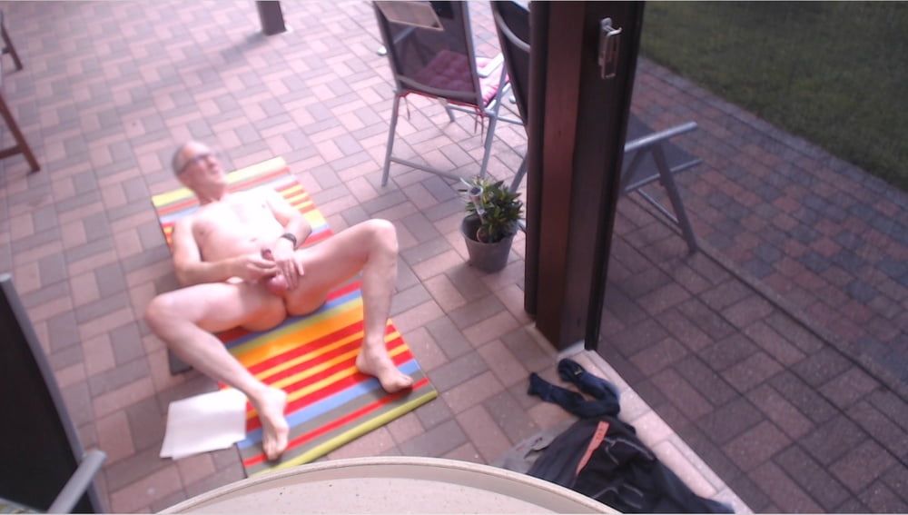 outdoor sexshow grazy bondage jerking edging cumshot #2