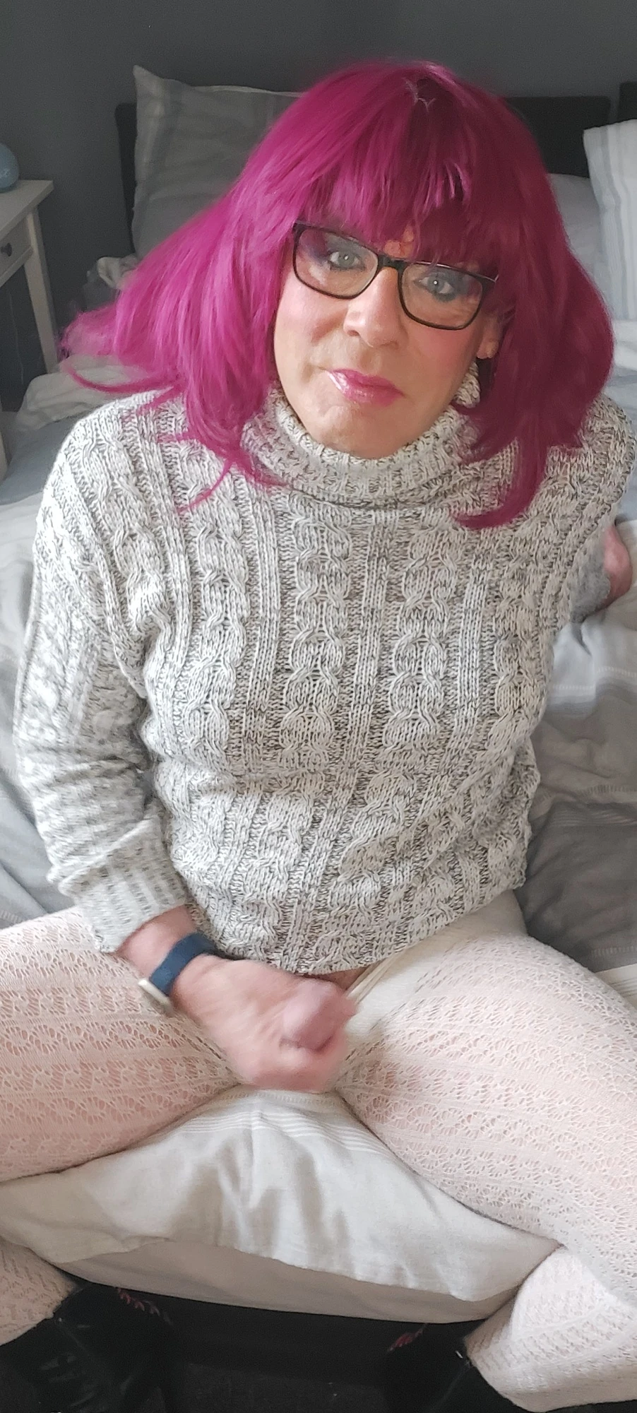 crossdressing juniper beri UK #4