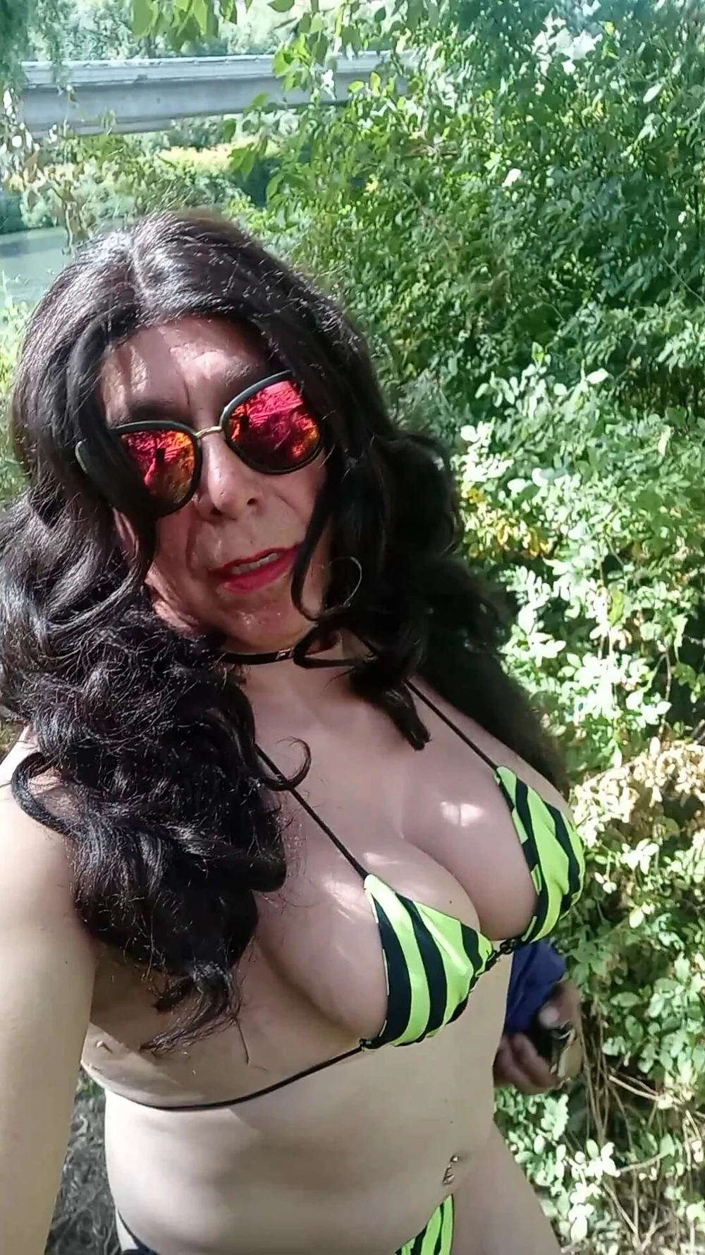 Lexiee in green bikini