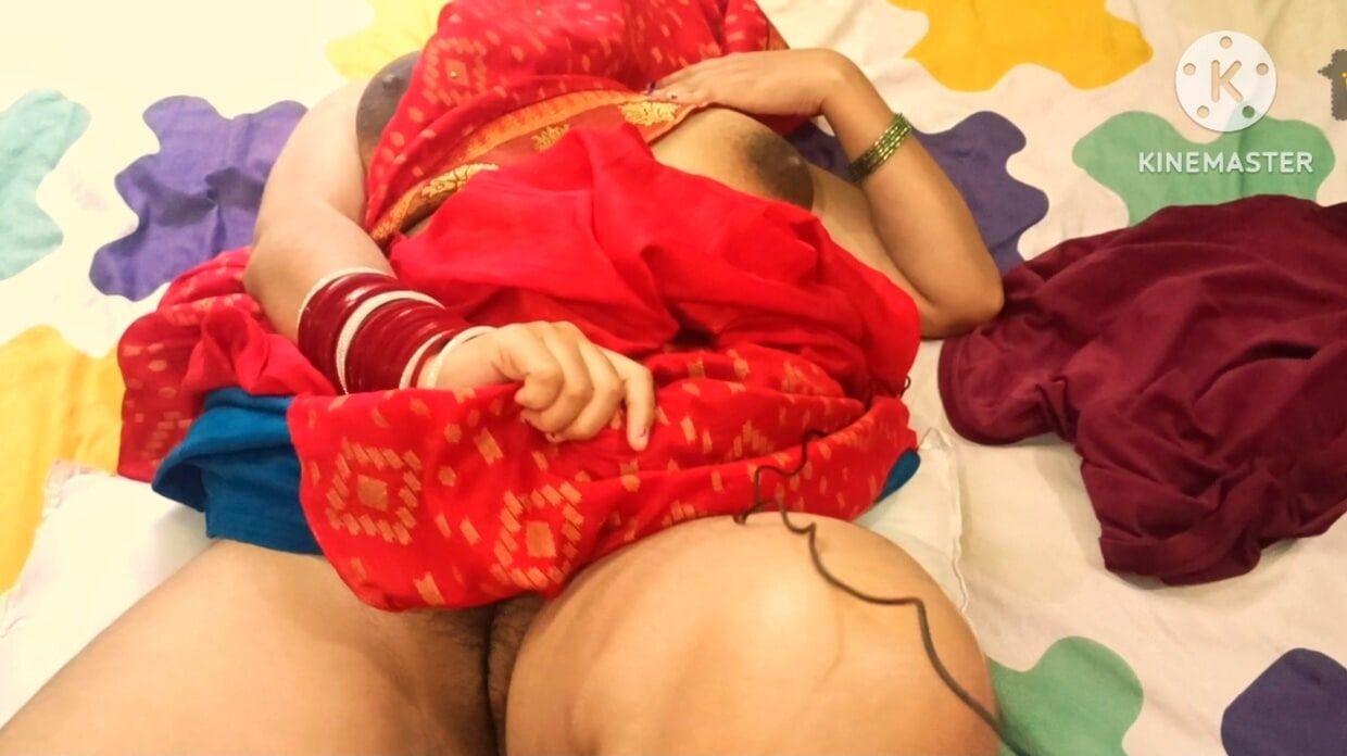 Village aunty fucked by young boy hard bhojpuri sex video #17