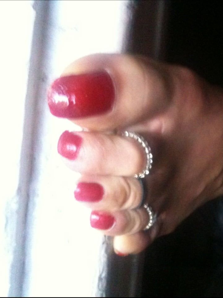 red toenails mix (older, dirty, toe ring, sandals mixed). #25