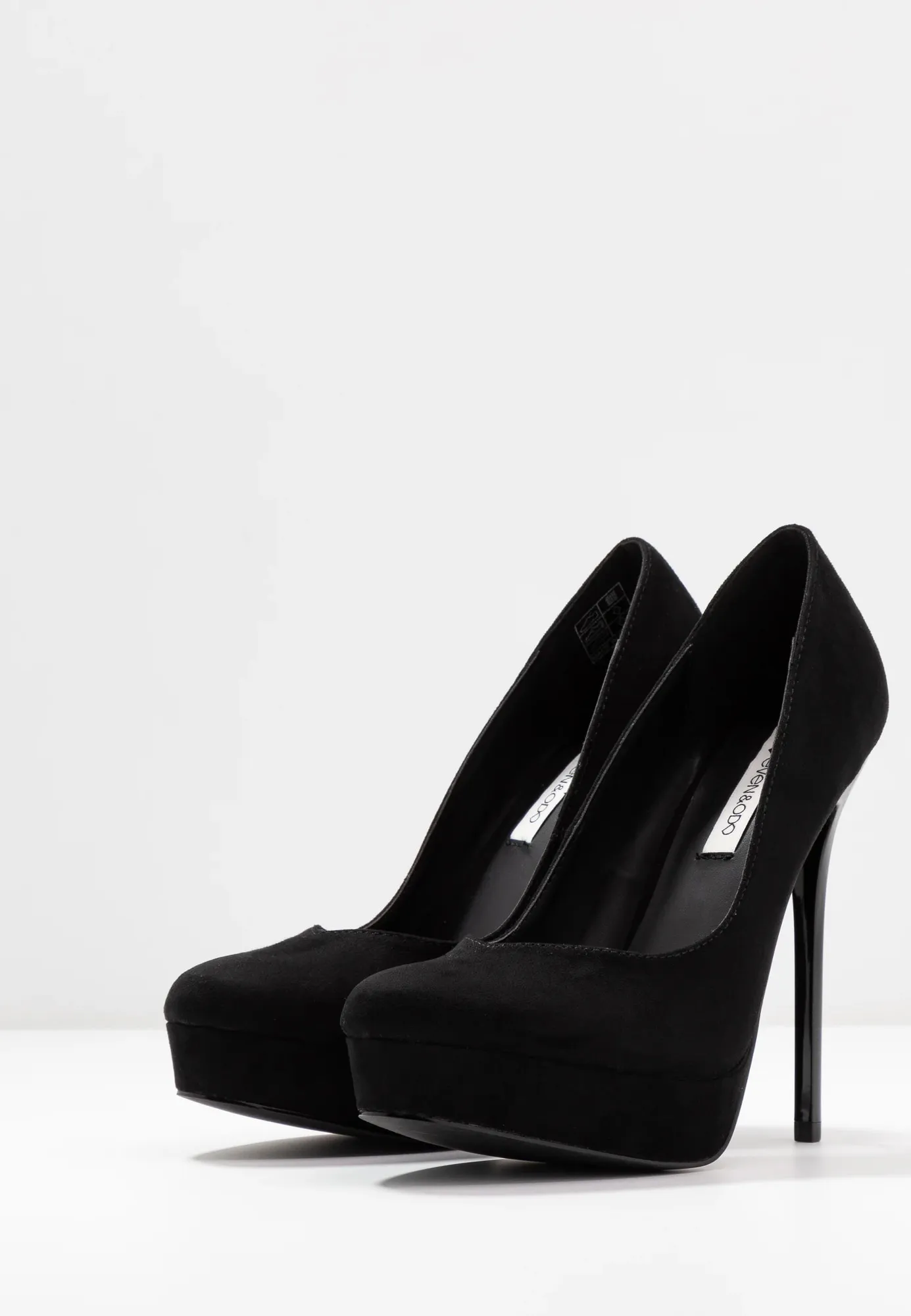 The best high heels for getting excited in my opinion.