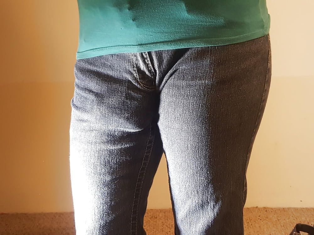 Butt In Hot Tight Jeans Thong and Heels CD #12