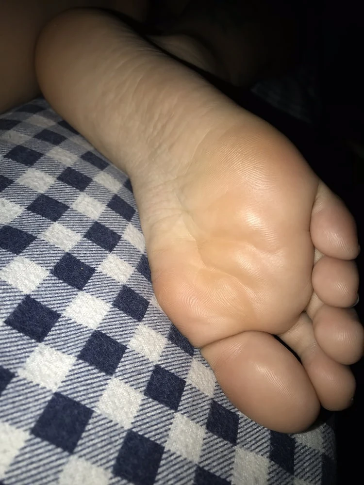 Cum Covered Latina Toes #3