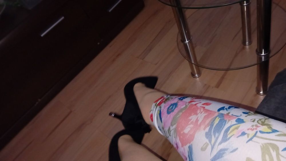 Crossdresser In Sexy Black Suede Pointed Toe High Heels #11