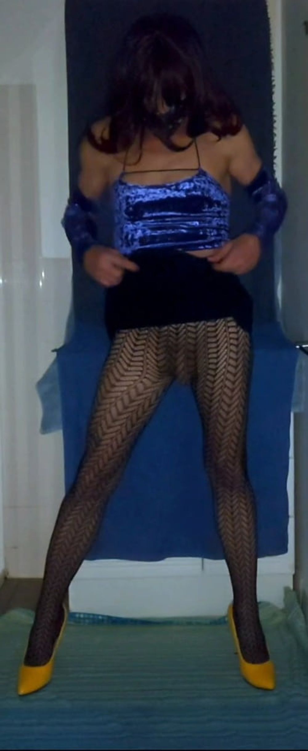 Blue velvet and fishnet pantyhose #35