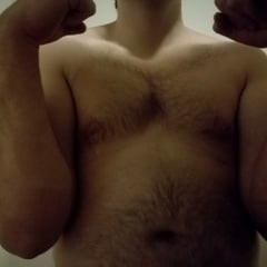 Flexin my massive arms