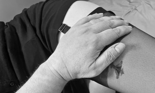 Tobie Nash in Stockings, Suspenders and High Heels #8