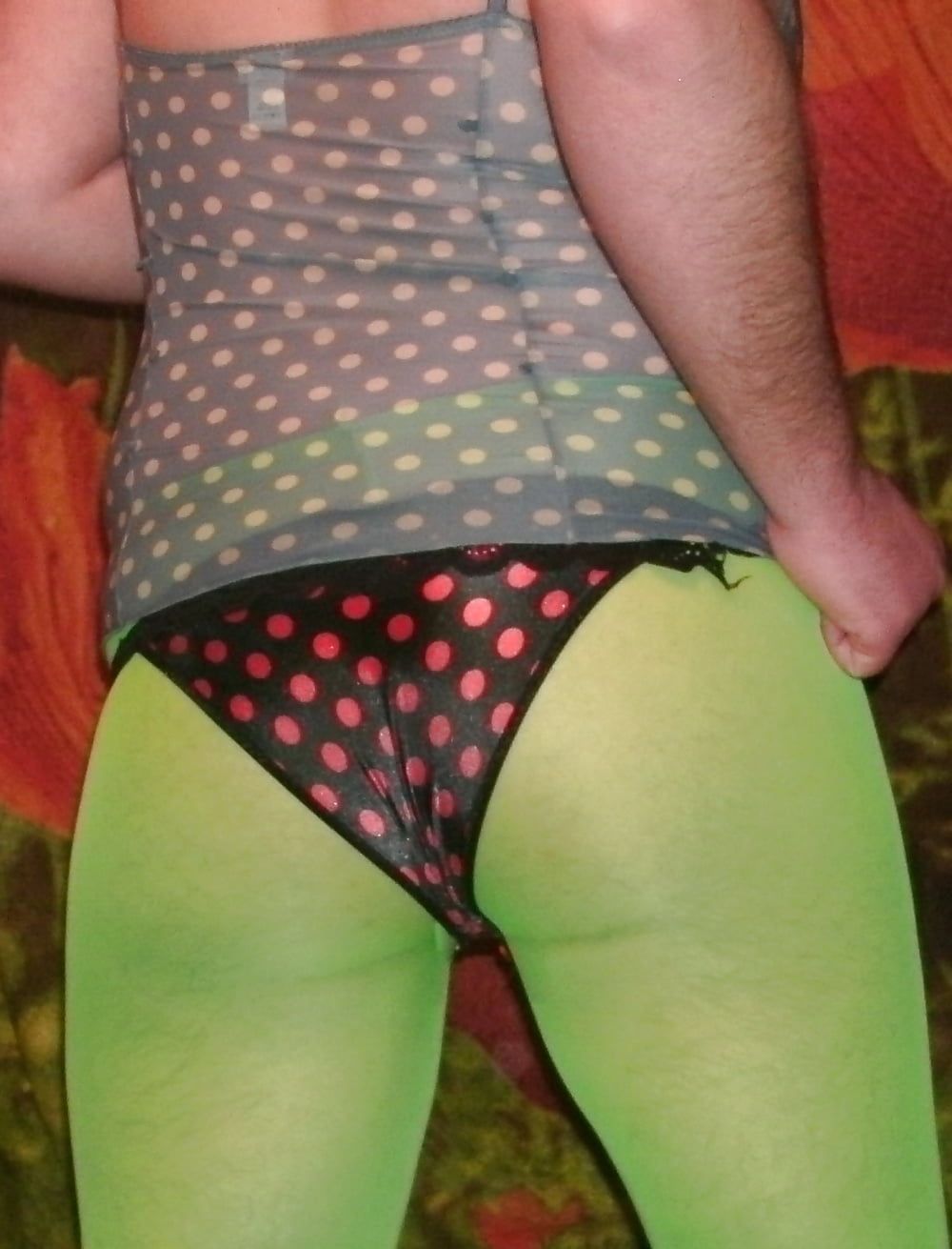 Sissy Boy Lovelaska - Baby in green leggings #6