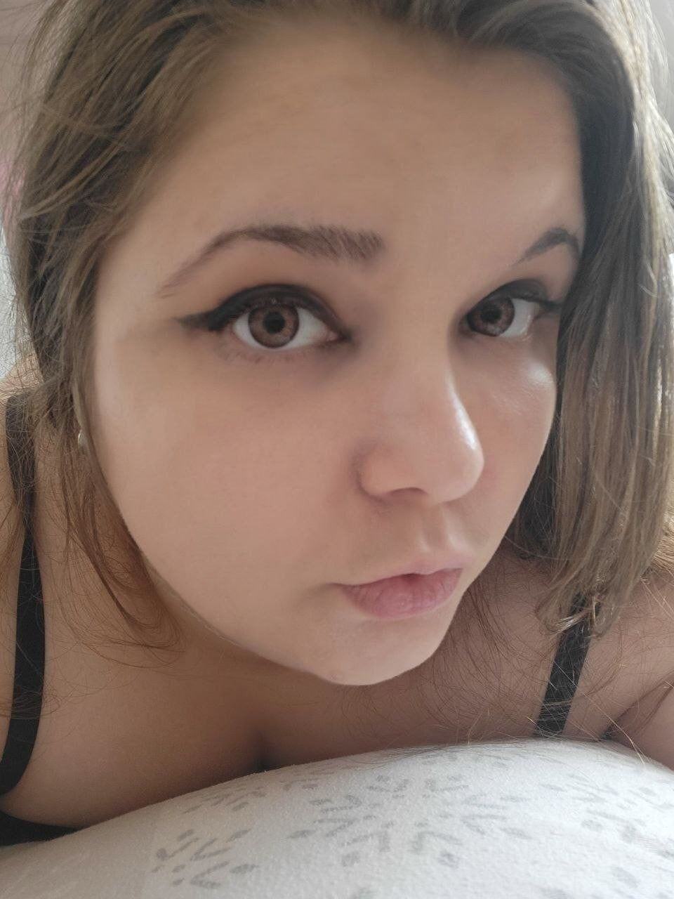 Hey, my name is Lio, I am a German nymphomaniac student #4
