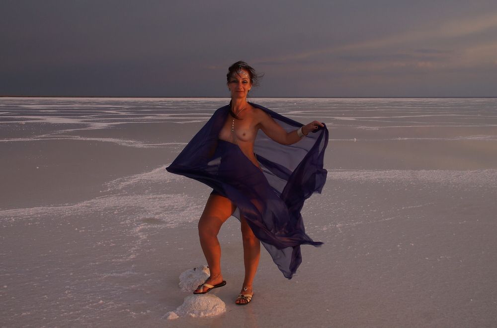 On Sunset-Light with DeepBlue Shawl on Salt- Lake #29