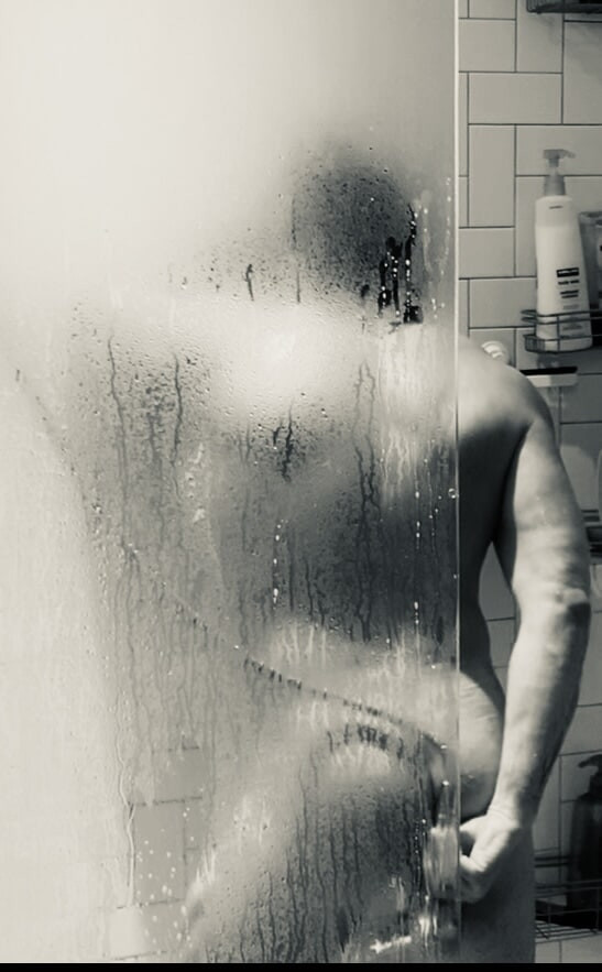 Male intimacy 