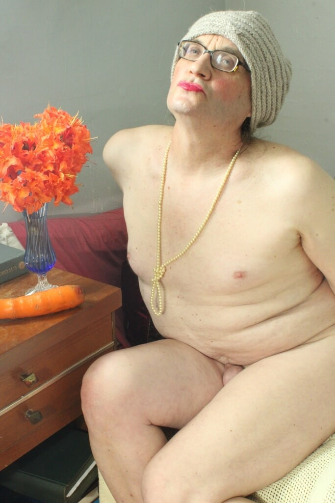 Old ladyboy Serge Lusin. 2025ea #55