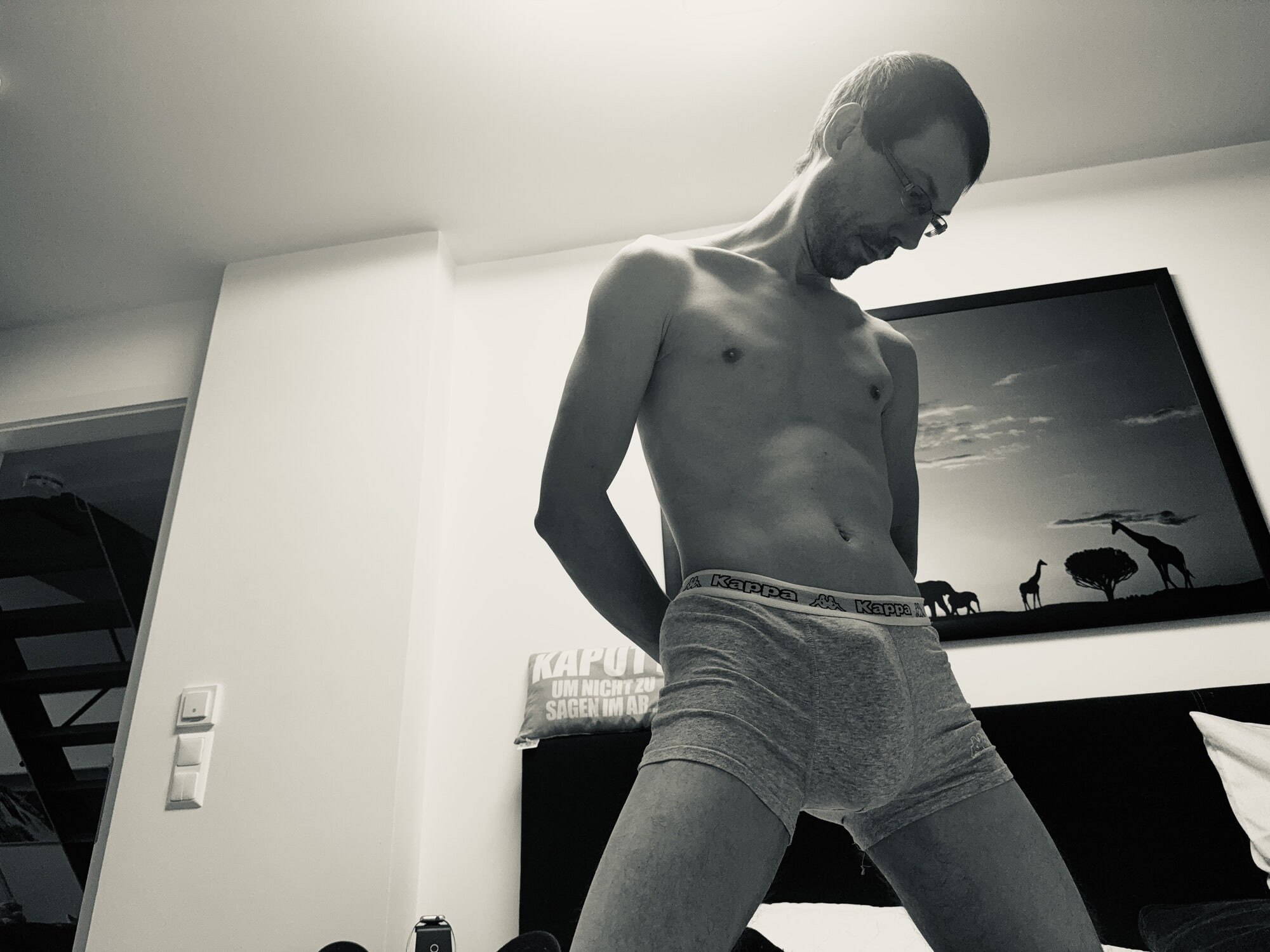 B and W 