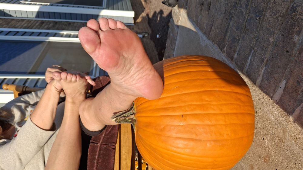 Pumpkin foot-stool #7