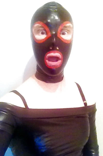 Latexmask &amp; Nylon stockings #3