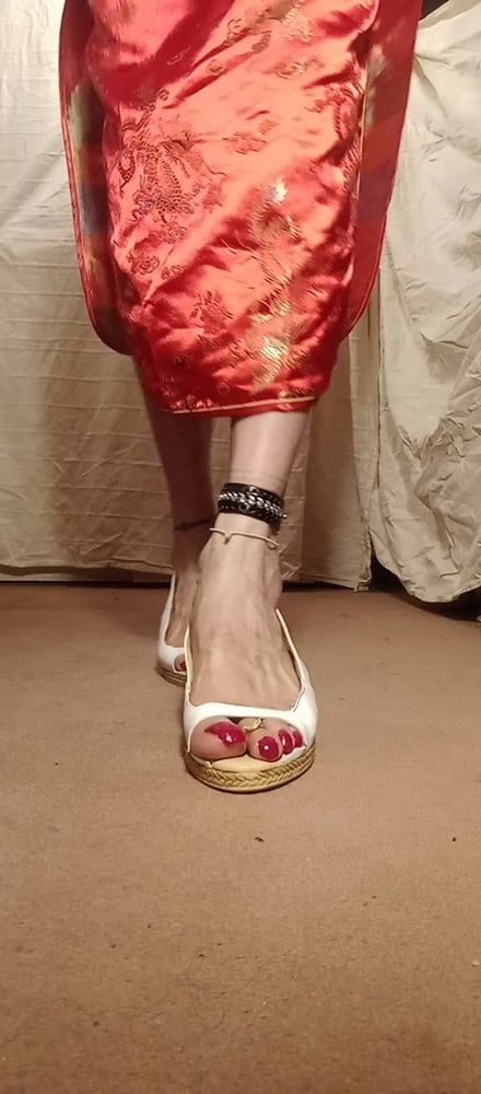 asian ts sexy feet in sandals, mules, high hells .  #11