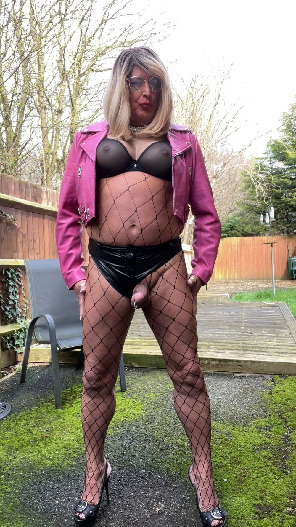 Amateur crossdresser Kellycd2022 sexy milf in pvc  #30