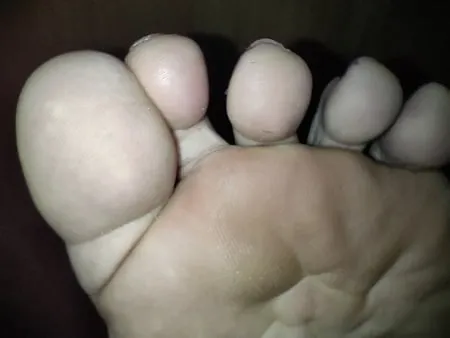 hornychubby feet         