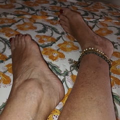 Feet in relax 