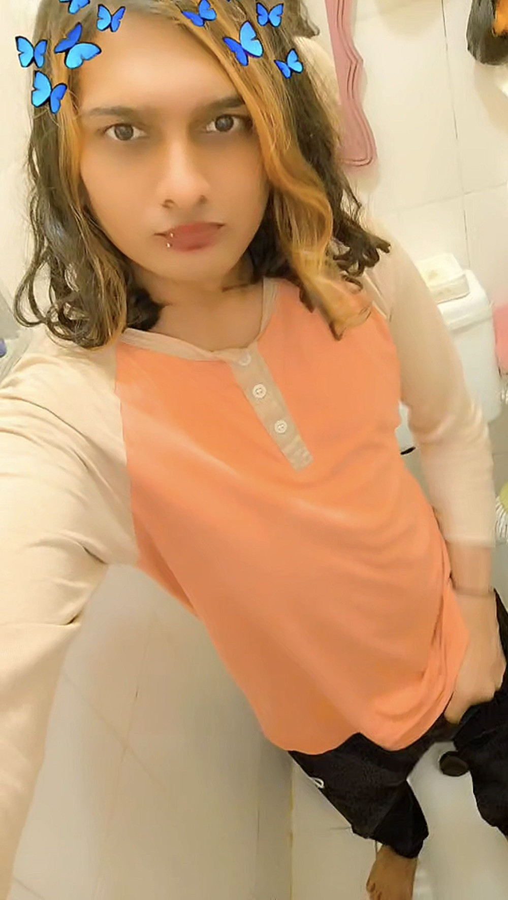 ZOYA-SHEZADI juice in a toilet inside  #5