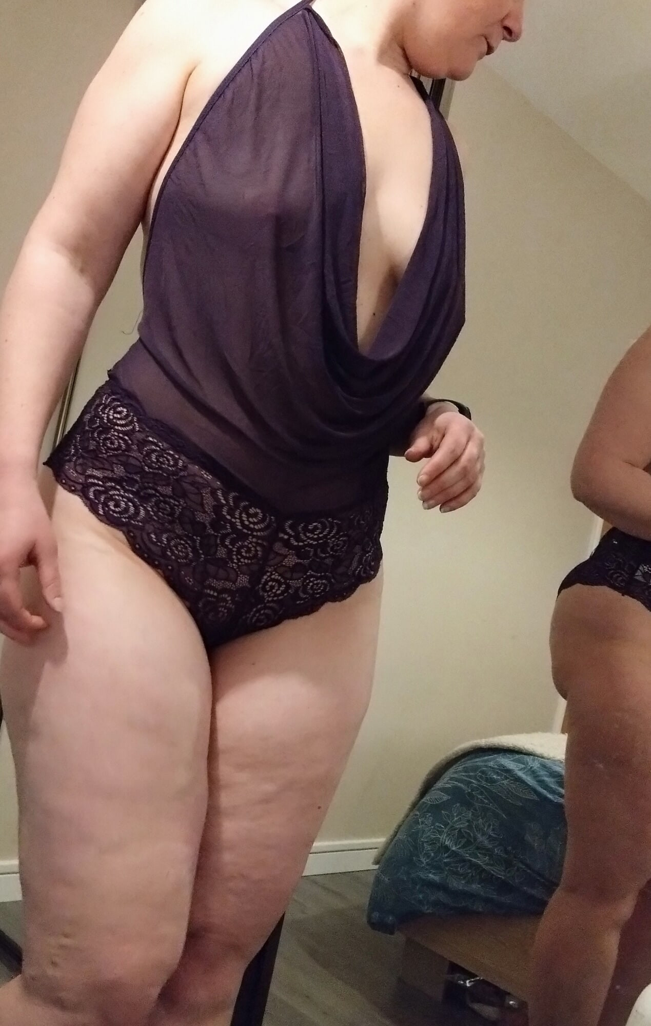 Stepmother caught taking naughty photos #3