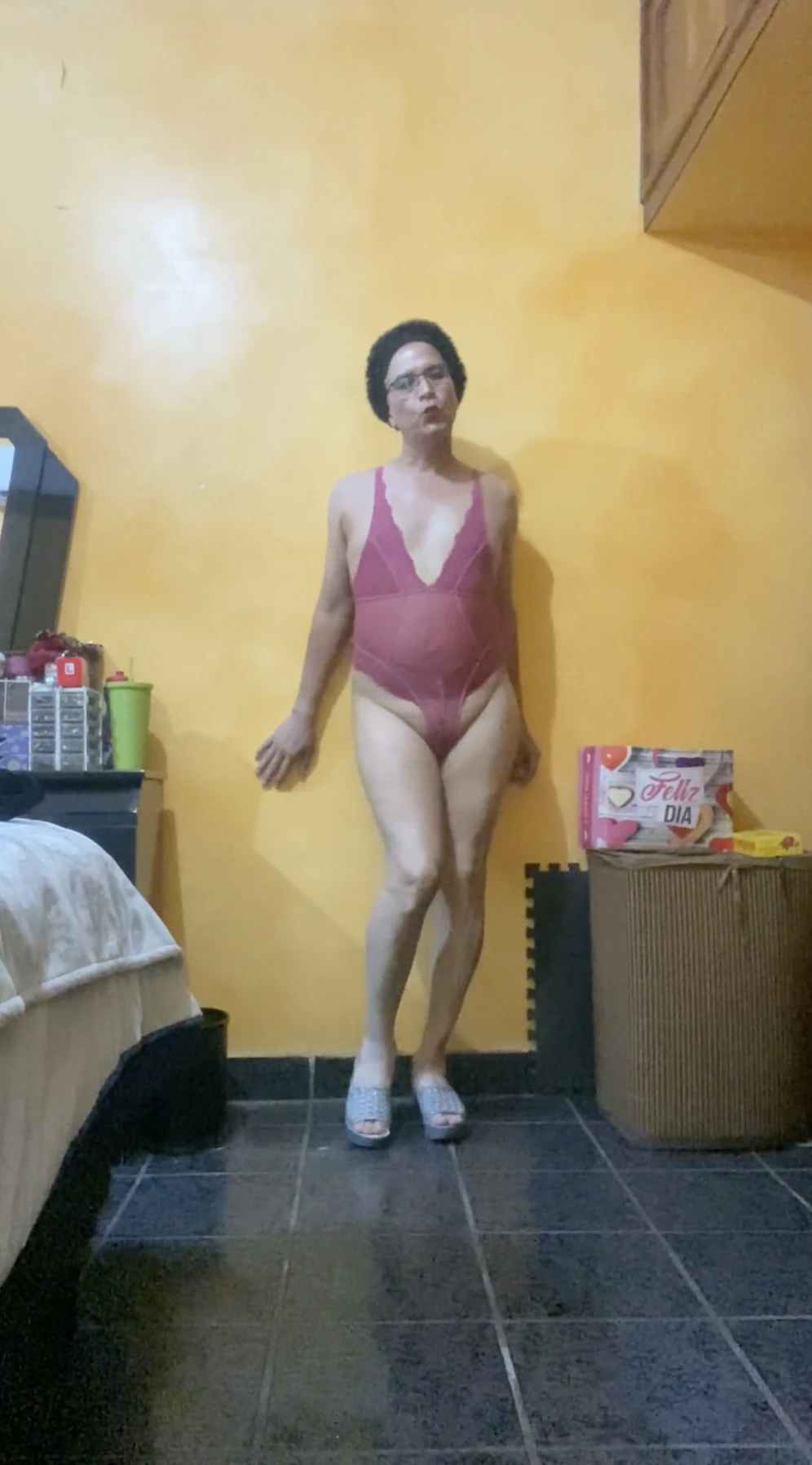 Emmanataly ateşli travesti