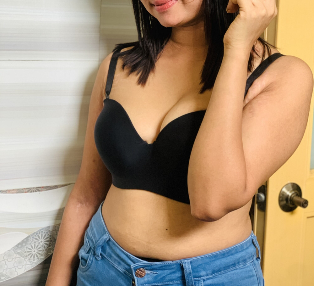 Hot srilanka