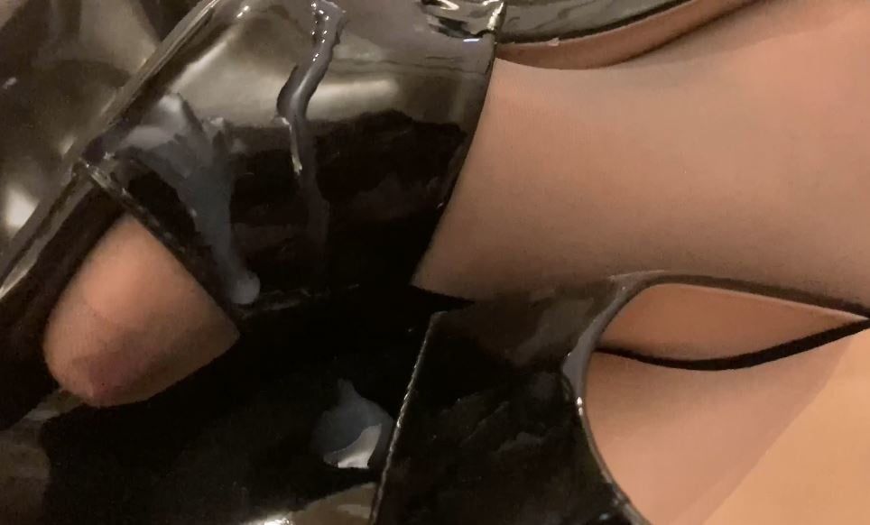 Cum on some more High Heel Mules #13