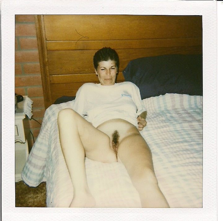 Vintage Sexy Polaroid Pictures #17