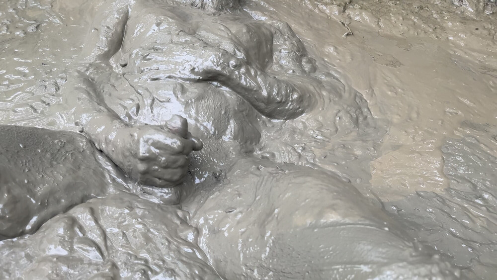 SHOT : MUD BONDAGE #18