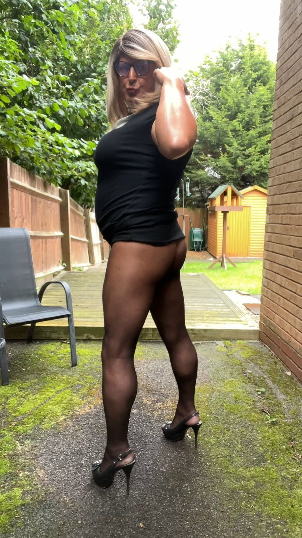 Crossdresser Kellycd2022 in black seamless pantyhose  #37