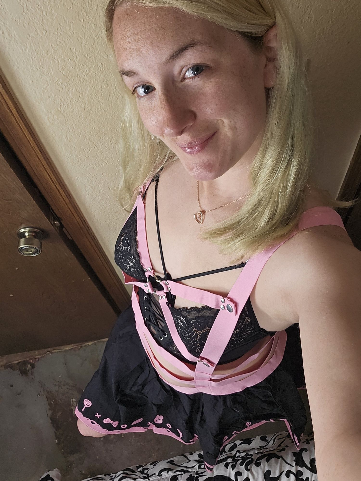 Mama_Foxx94 - A fan bought me a slutty kitty dress!