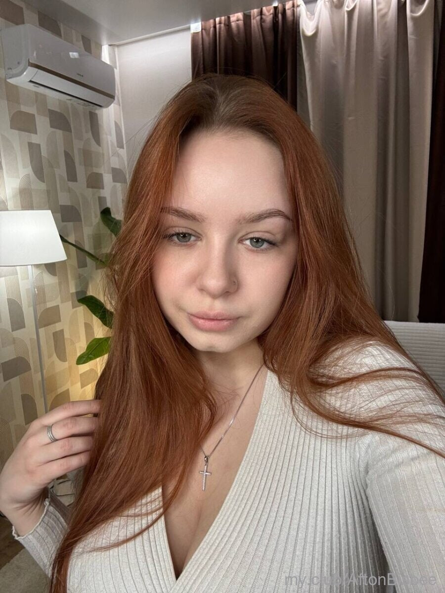 Hannah Free Photos #31