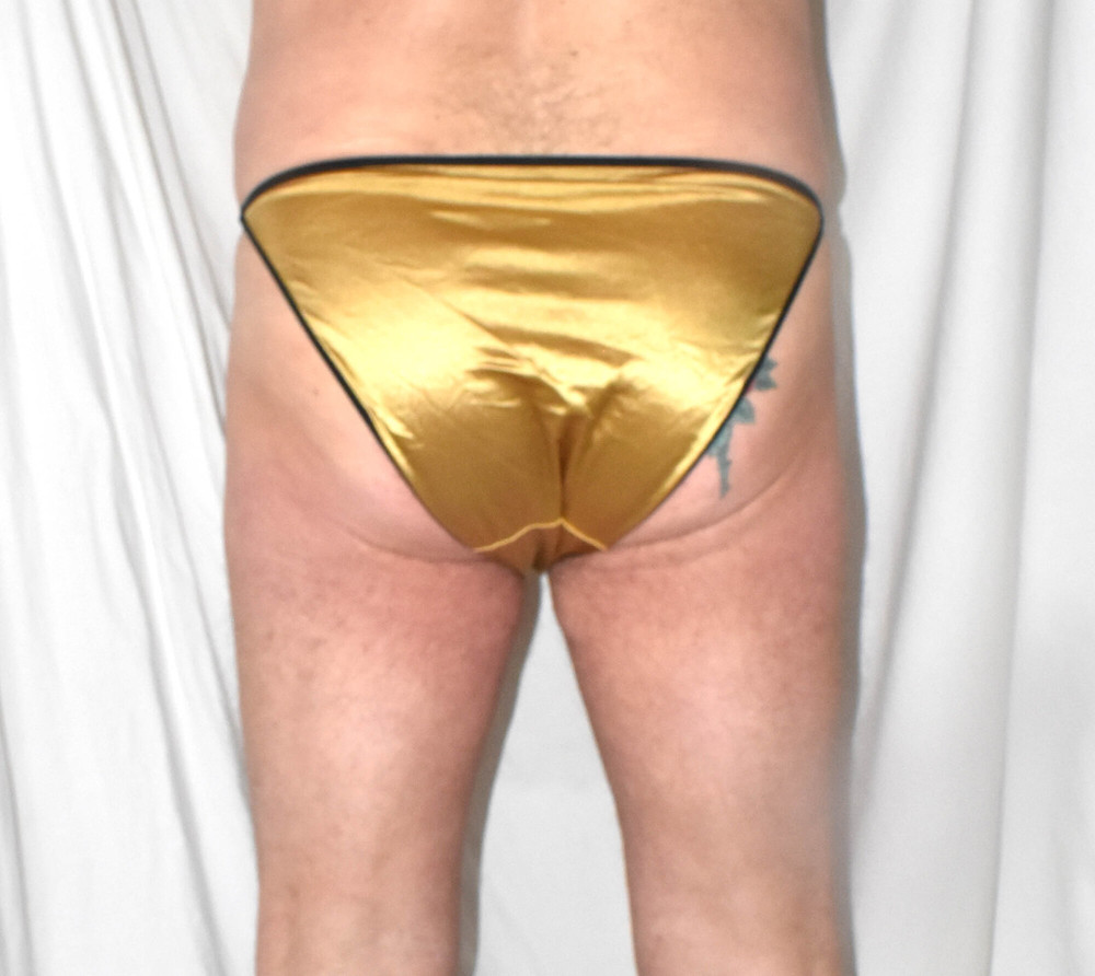 THE BEST IN SATIN WHEN IT IS TIGHT. #6