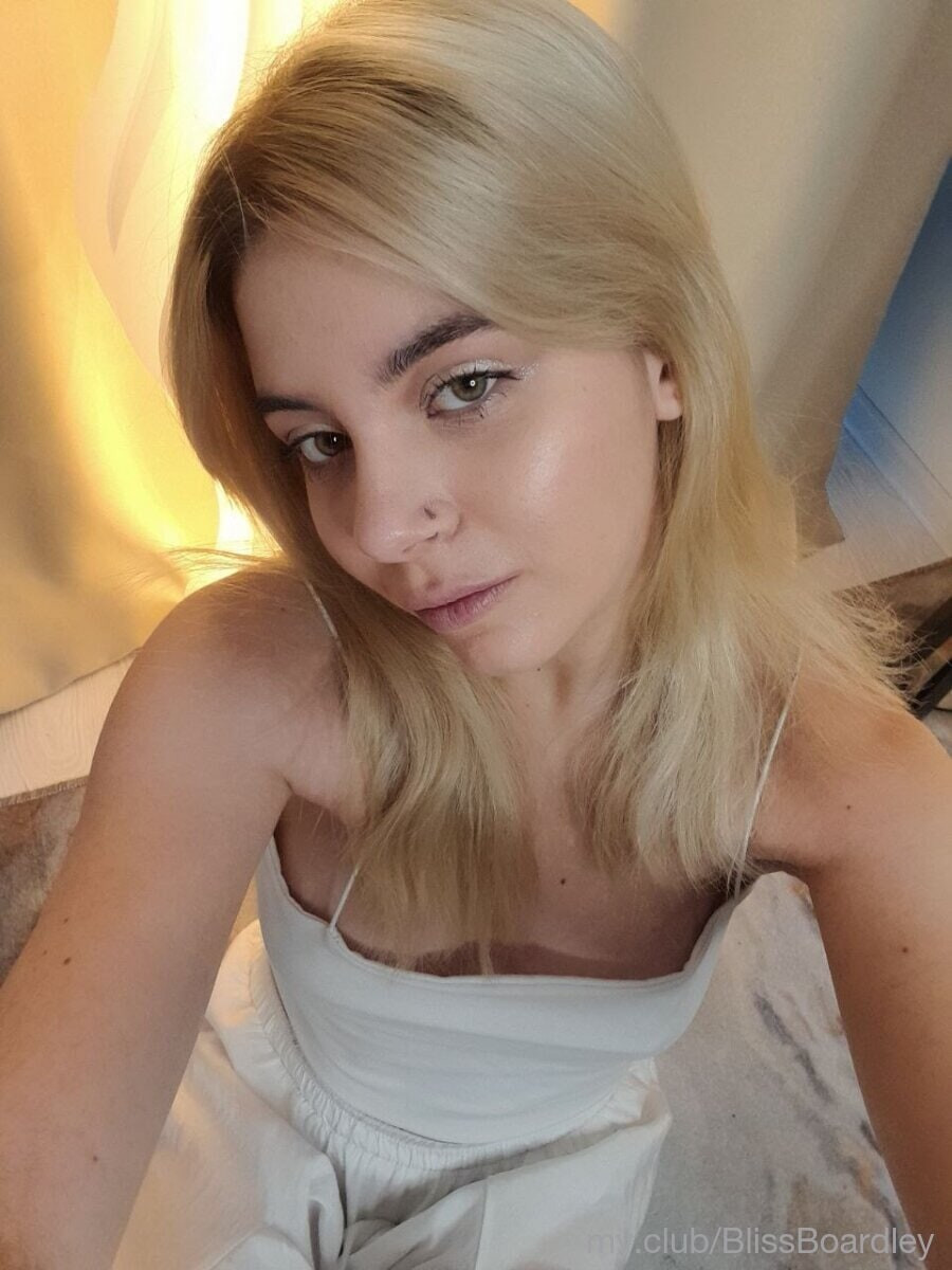 Free Chloe Photos #4