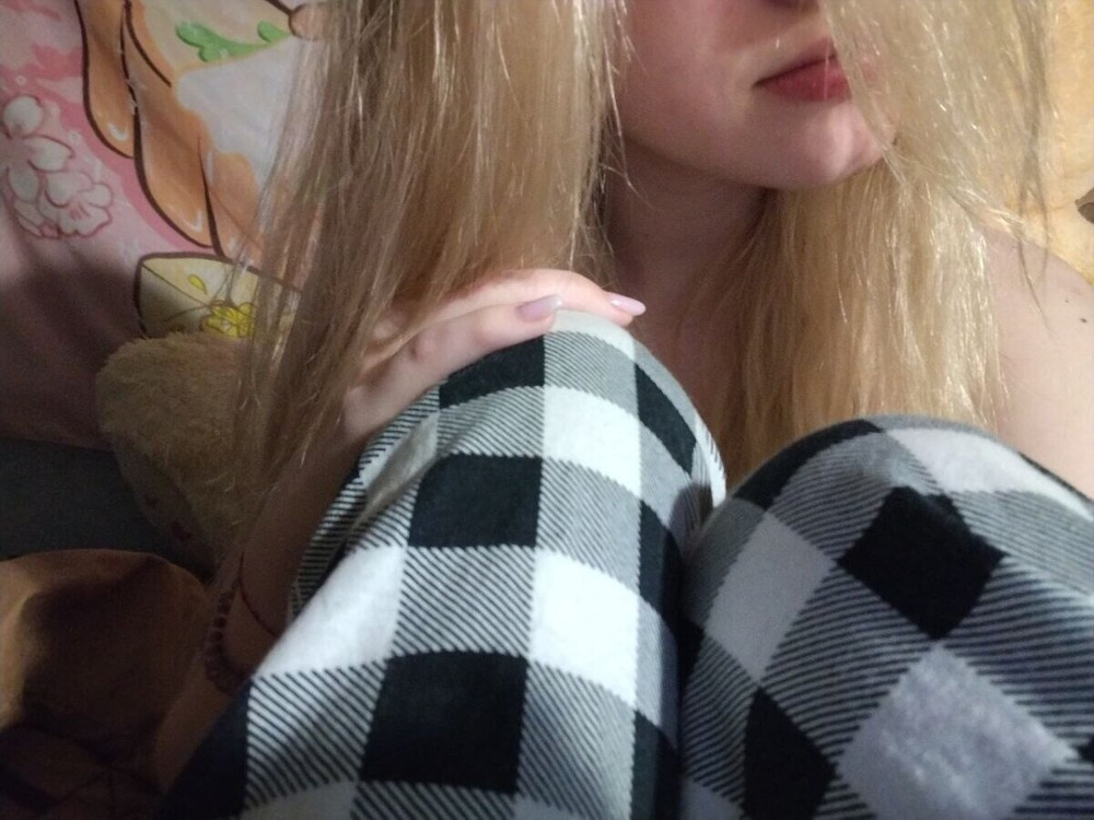 Ava Free Photos #4