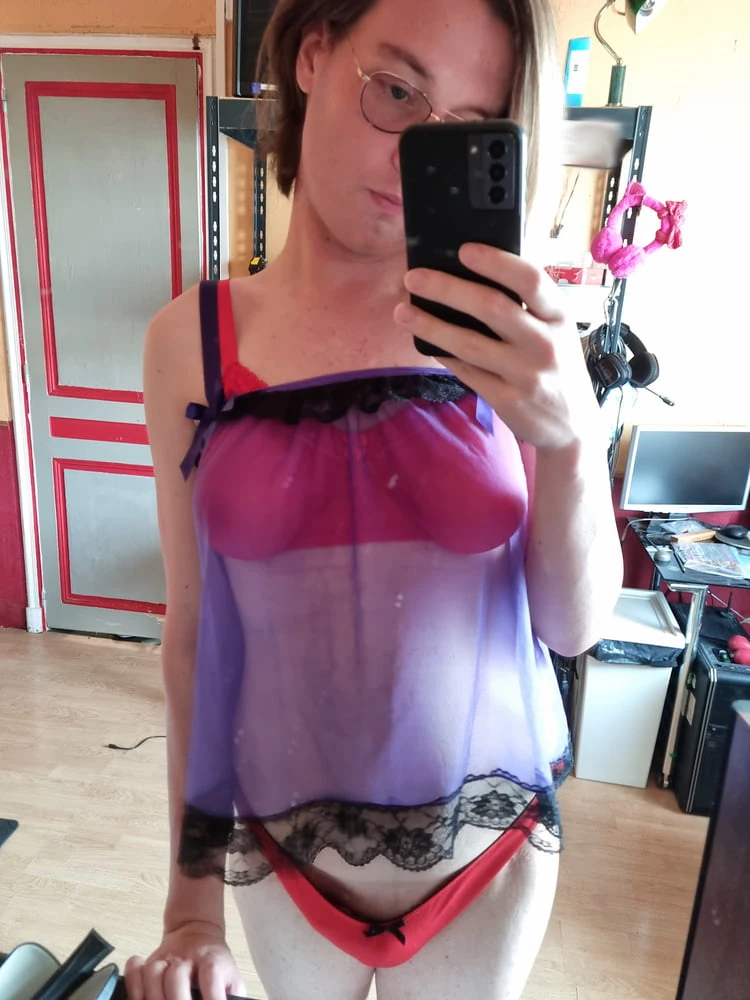 blue nightie and breast prosthesis #39