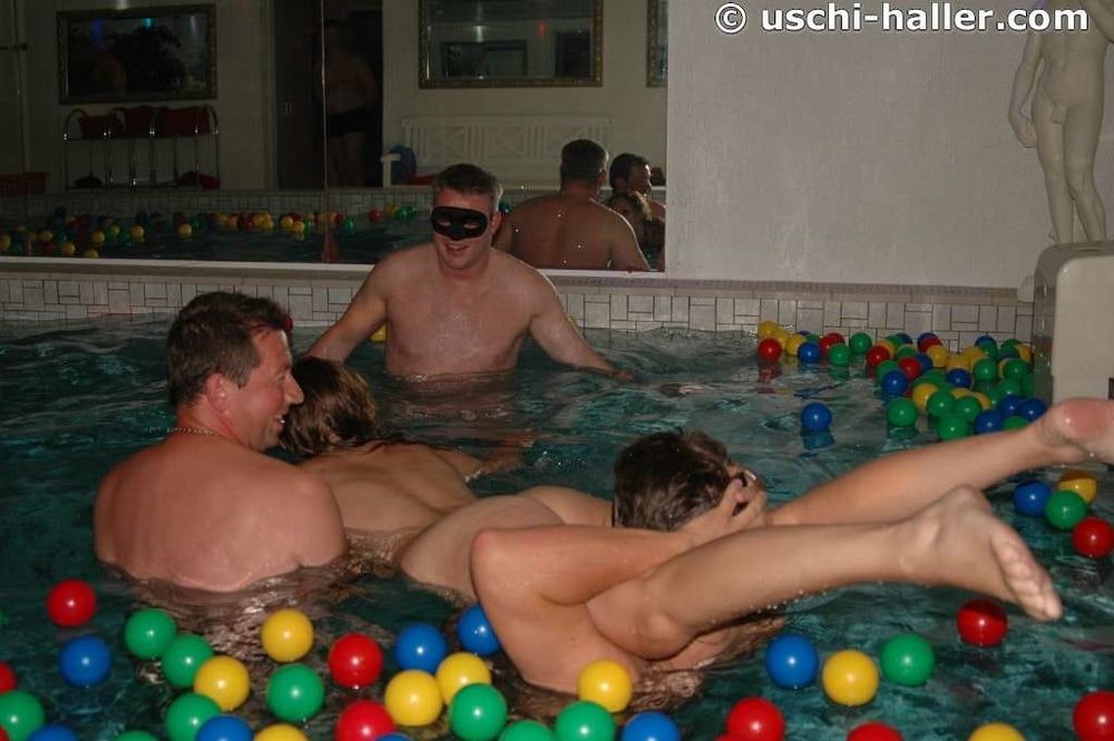 Gangbang & pool party in Maintal (germany) - part 1 #4