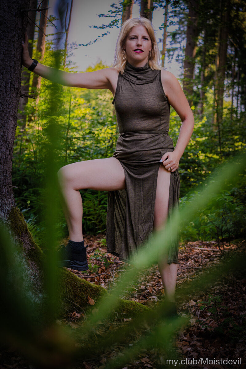 Moistdevil Free Photos #12