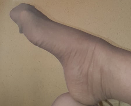 Nylon covered feet