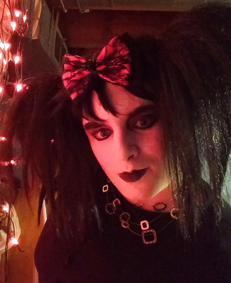 Devilish (goth tranny)