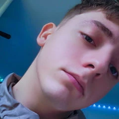 Pretty boy 😍