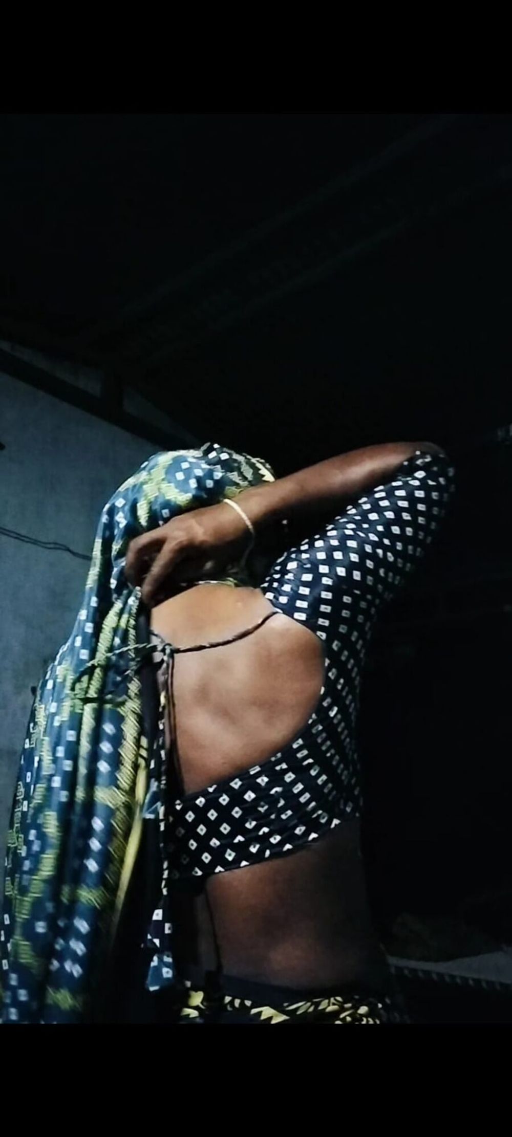 Wear saree in night #21