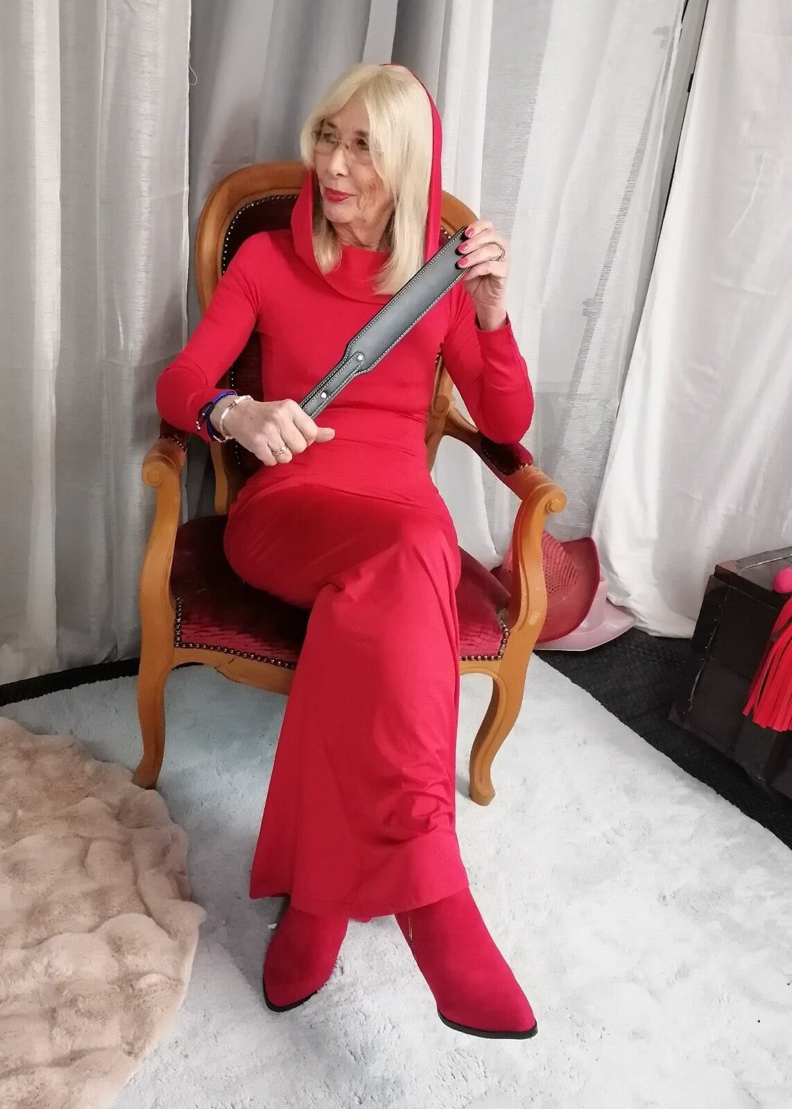 Lady Fee " touch of Red" #4