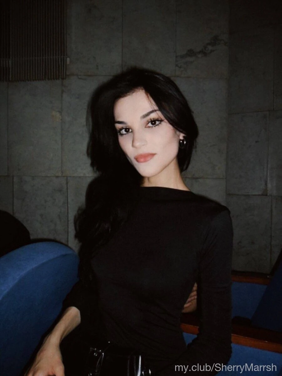 Luna Free Photos