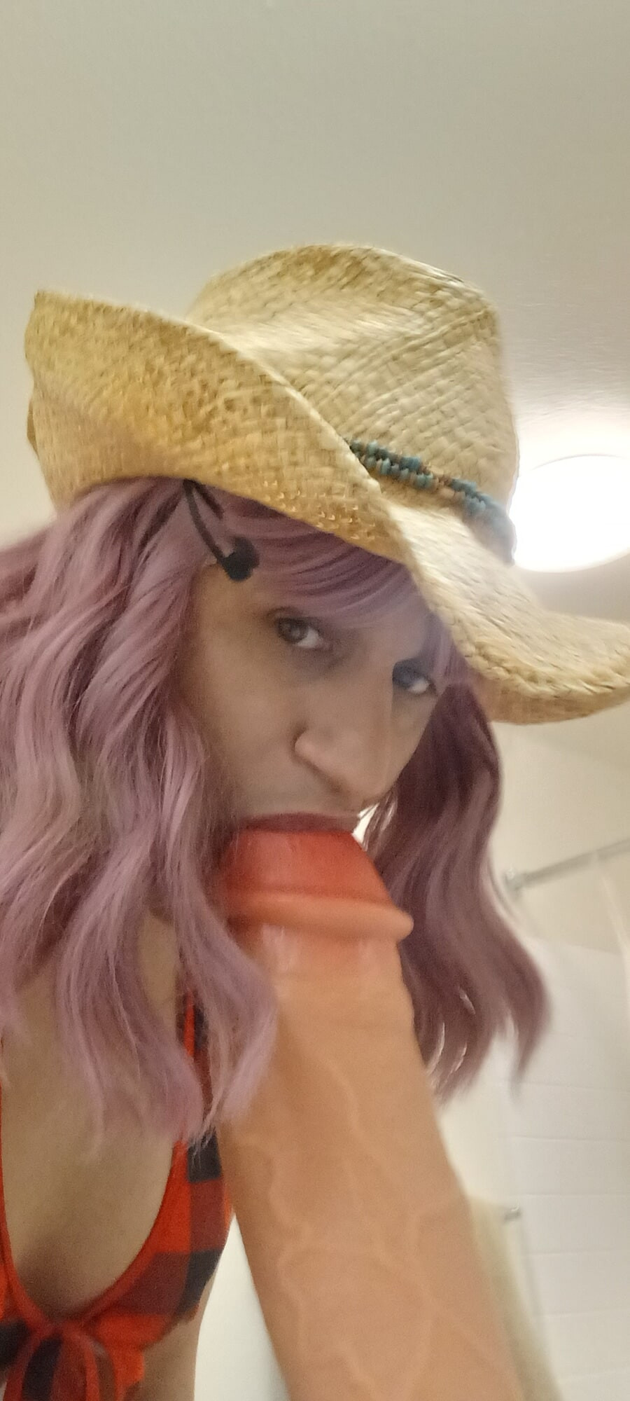 Hot me